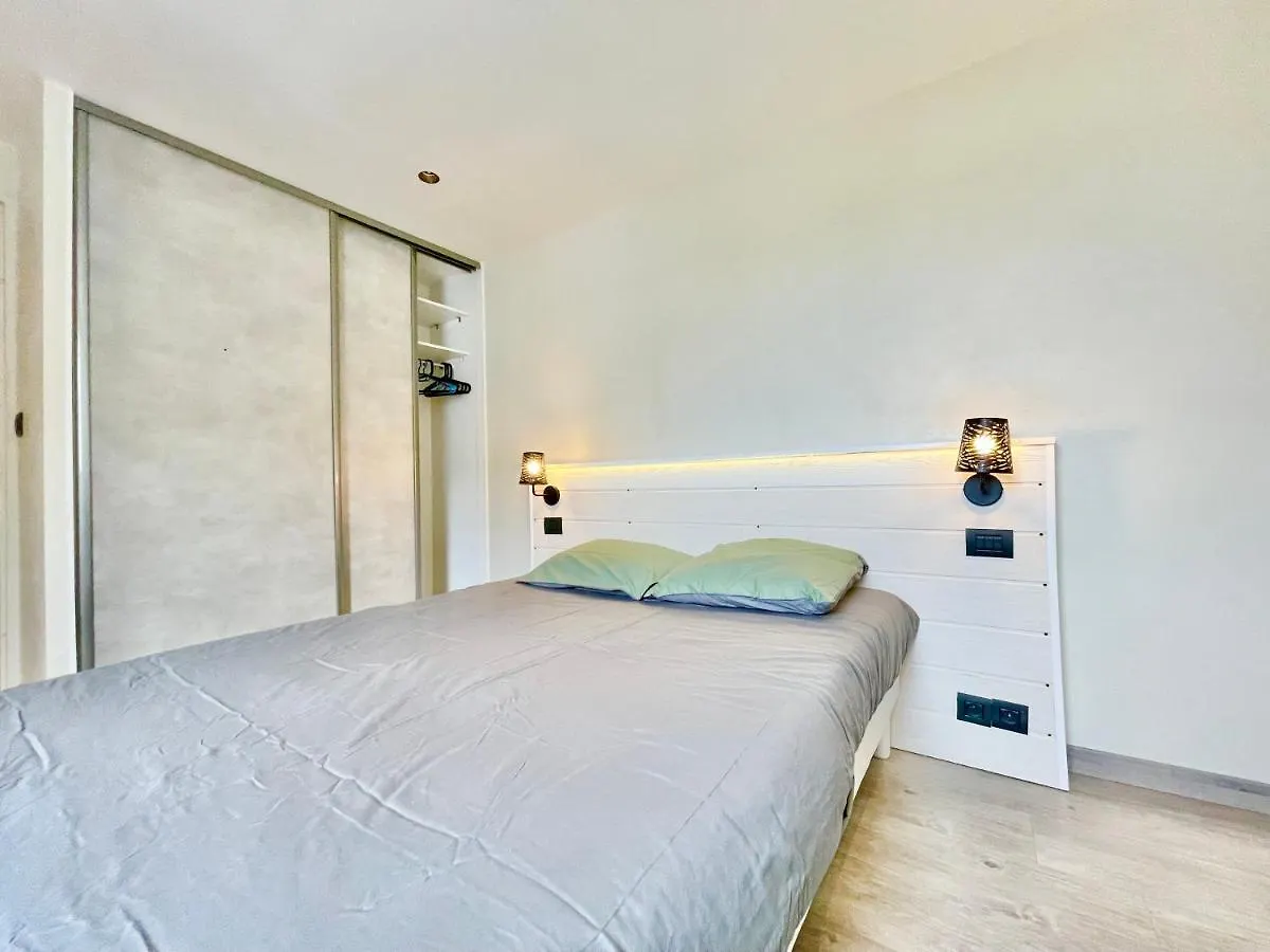 Apartment L'Orangerie - T4 - Centre Ville - Wifi Fibre - Au Calme - Lumineux Lorient